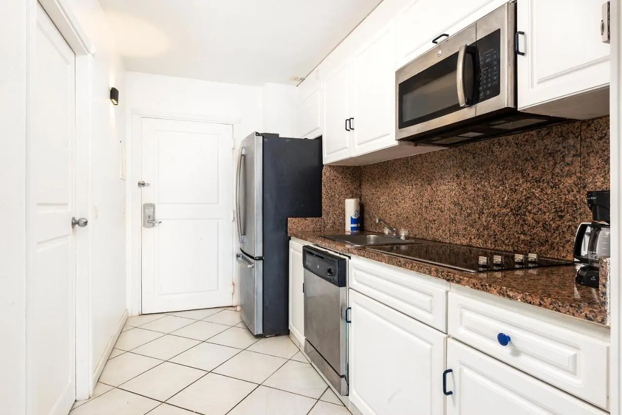 Elegant Studio In Lowlands - 55 Sqm - Pool Apartment